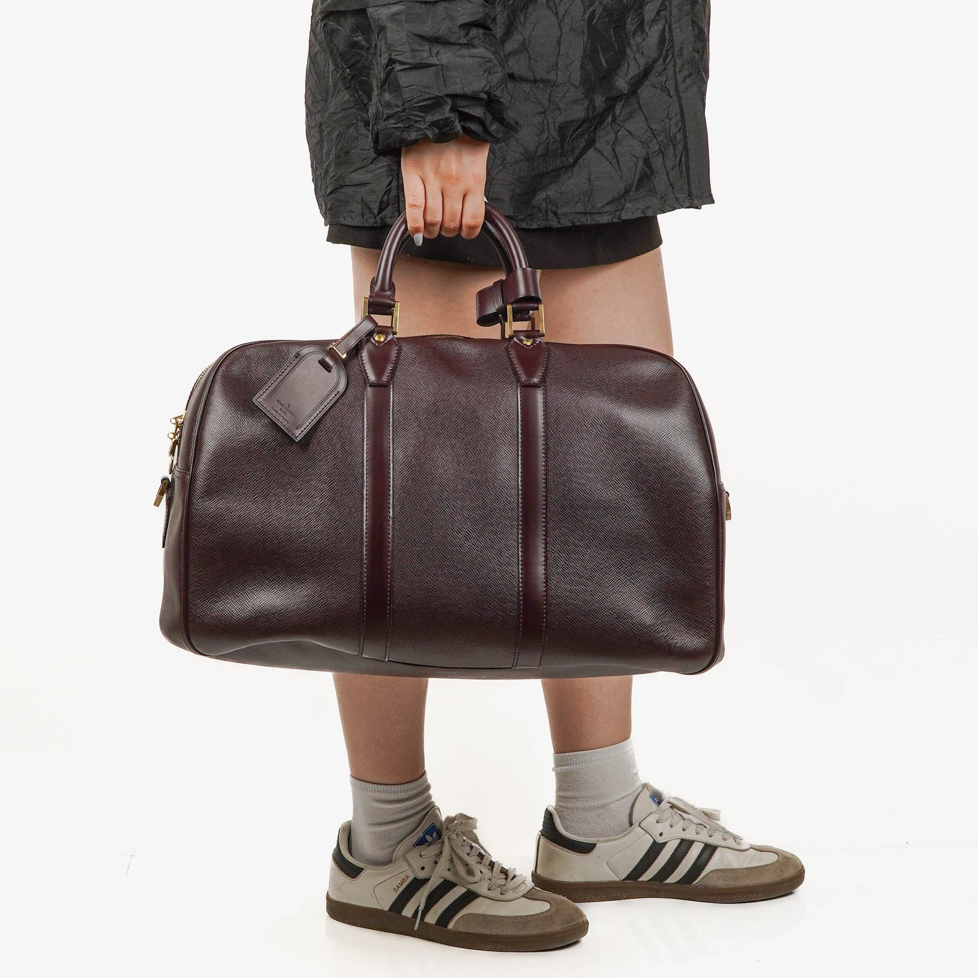 Louis Vuitton Kendall Tasche aus burgunderrotem Taiga Leder