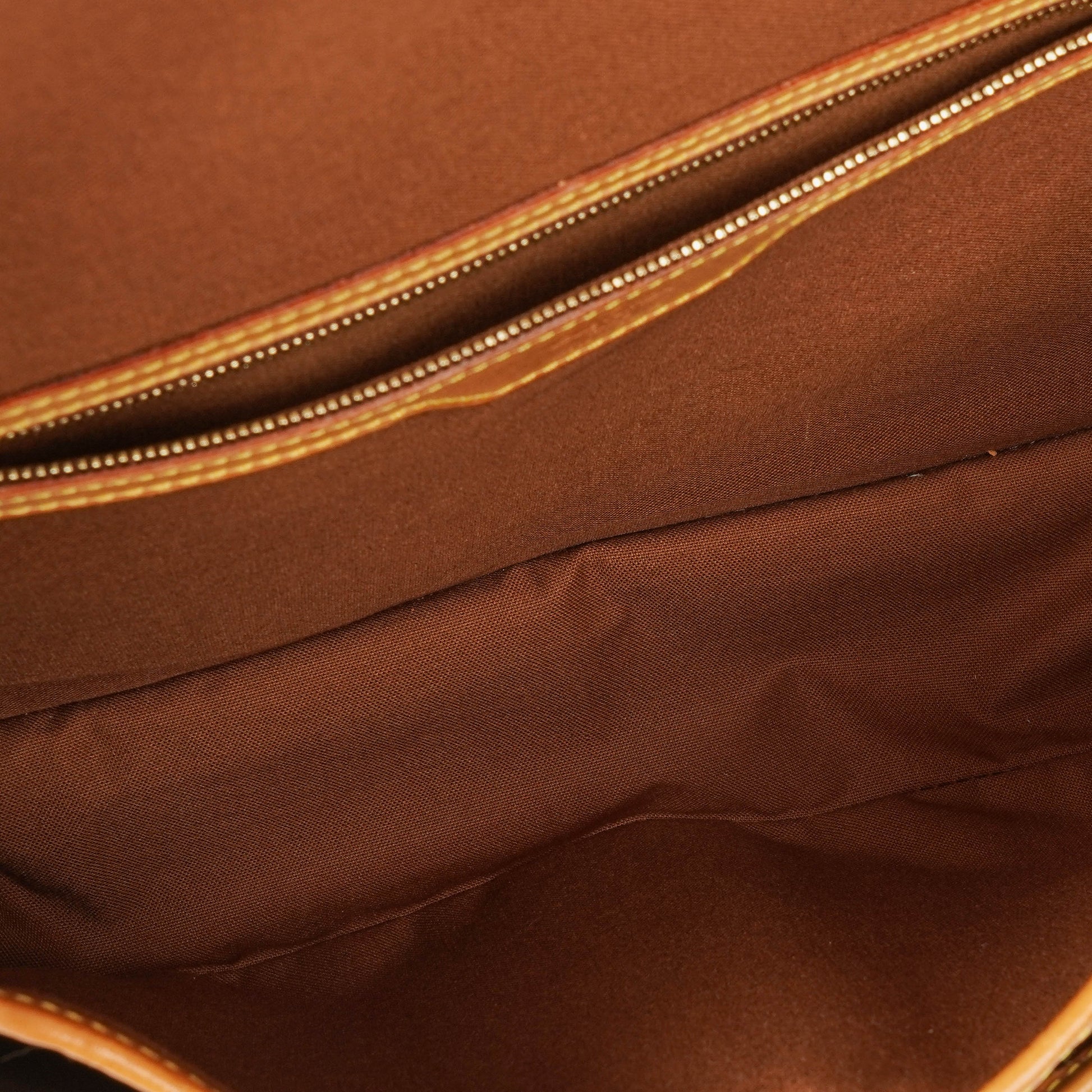 Louis Vuitton Sac Gibeciere GM Schultertasche aus Monogram Canvas