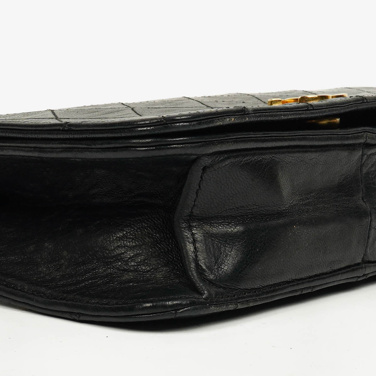 Chanel Classic Full Flap Tasche aus schwarzem gestepptem Leder mit 24K vergoldeten Beschlägen