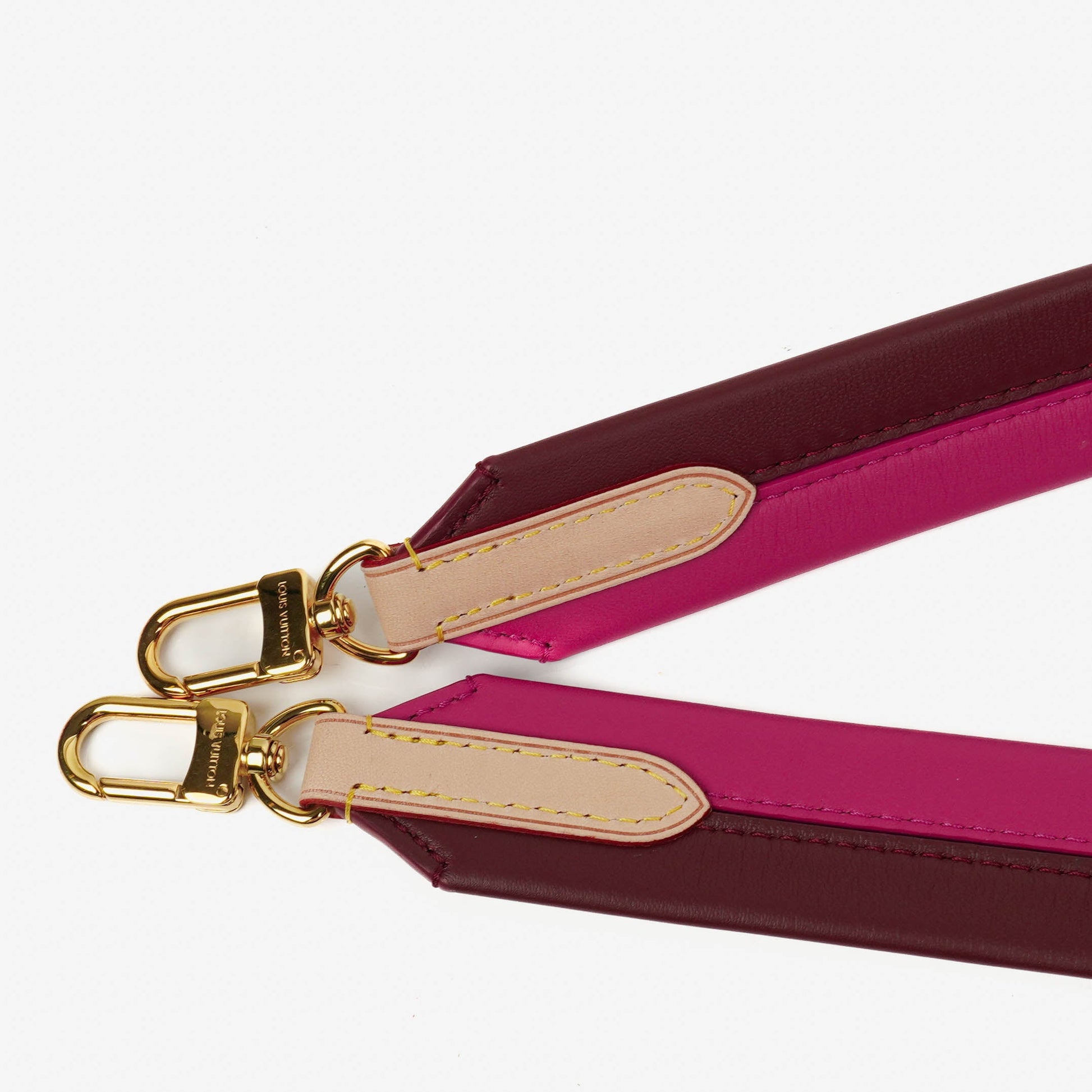 Louis Vuitton Cluny BB Schulterriemen aus bordeaux-fuchsia Kalbsleder
