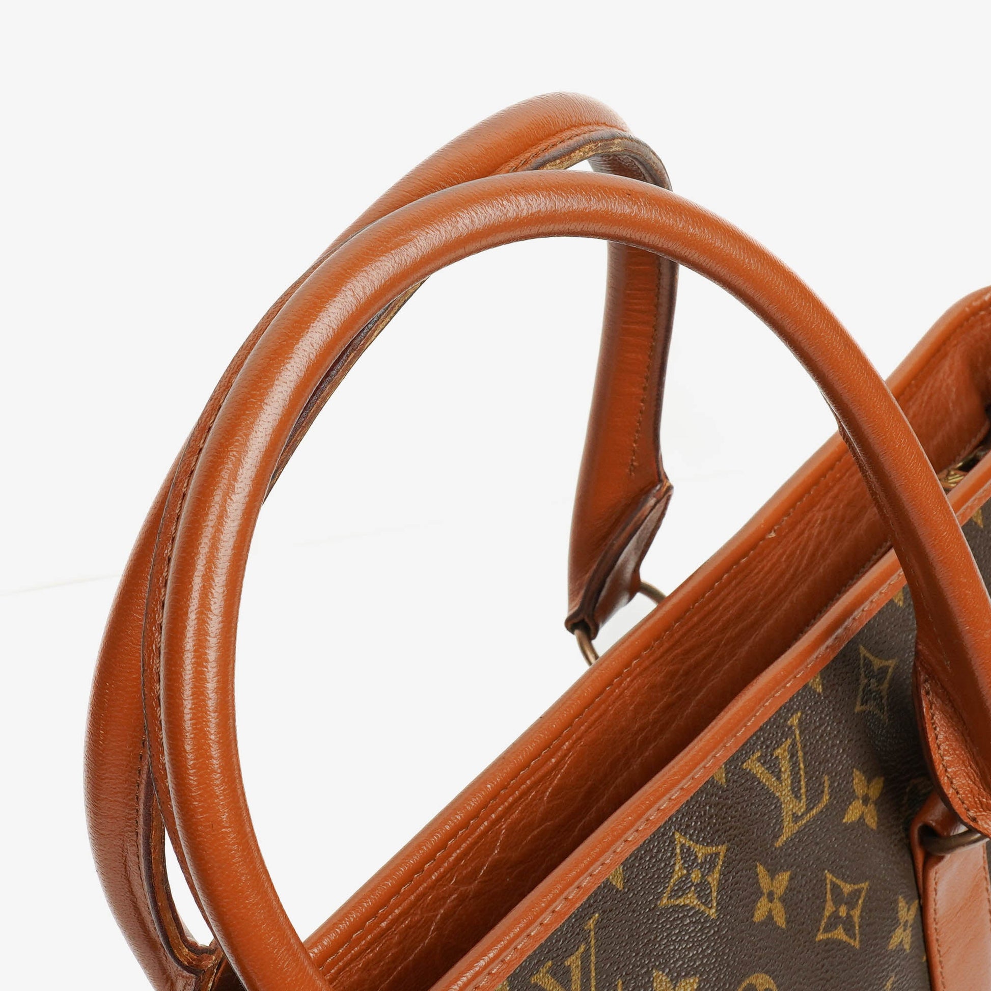 Louis Vuitton Sac Weekend PM Tote Bag aus Monogram Canvas
