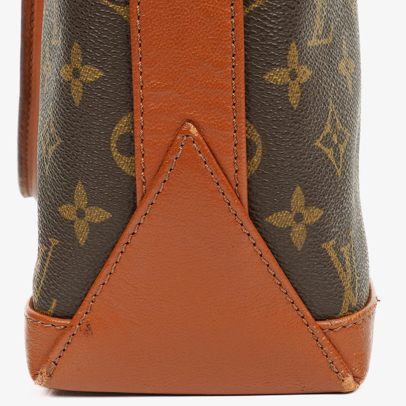 Louis Vuitton Sac Weekend PM Tote Bag aus Monogram Canvas