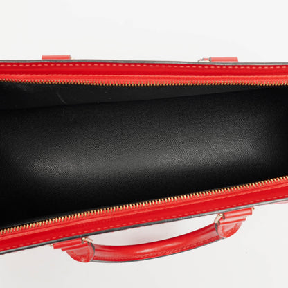 Louis Vuitton Sac Triangle Tasche aus rotem Epi-Leder