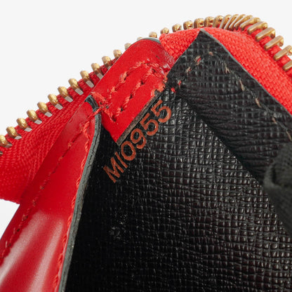 Louis Vuitton Sac Triangle Tasche aus rotem Epi-Leder