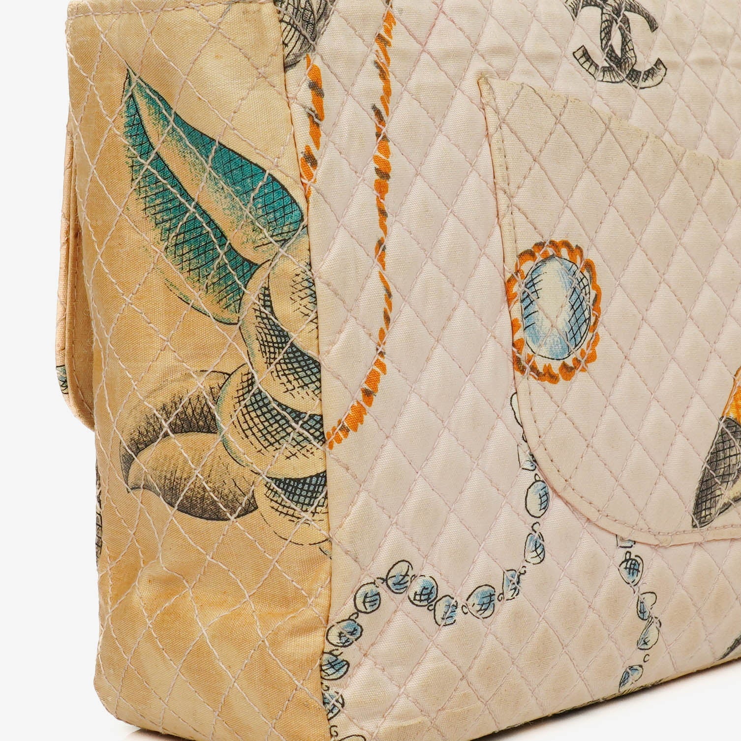 Chanel Vintage CC Chain Flap Bag aus bedrucktem Canvas
