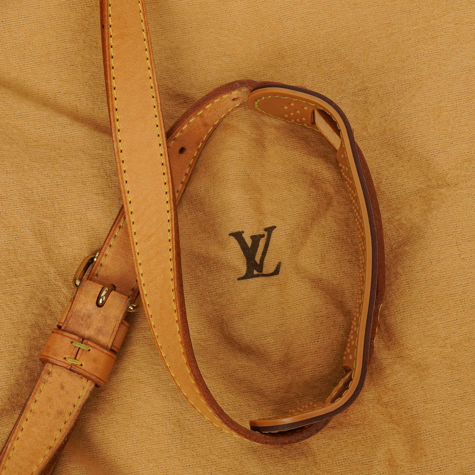 Louis Vuitton Boulogne Tasche aus Monogram Canvas