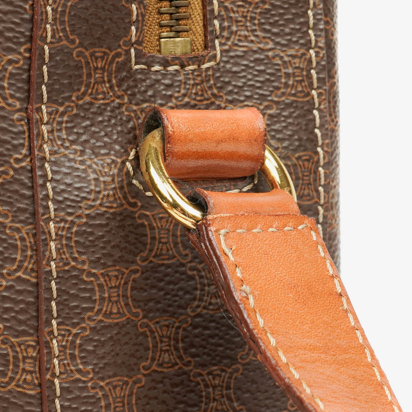 Celine Vintage Macadam Triomphe Umhängetasche in Braun
