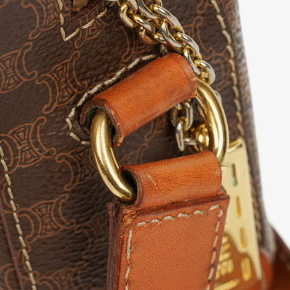 Celine Vintage Macadam Triomphe Umhängetasche in Braun