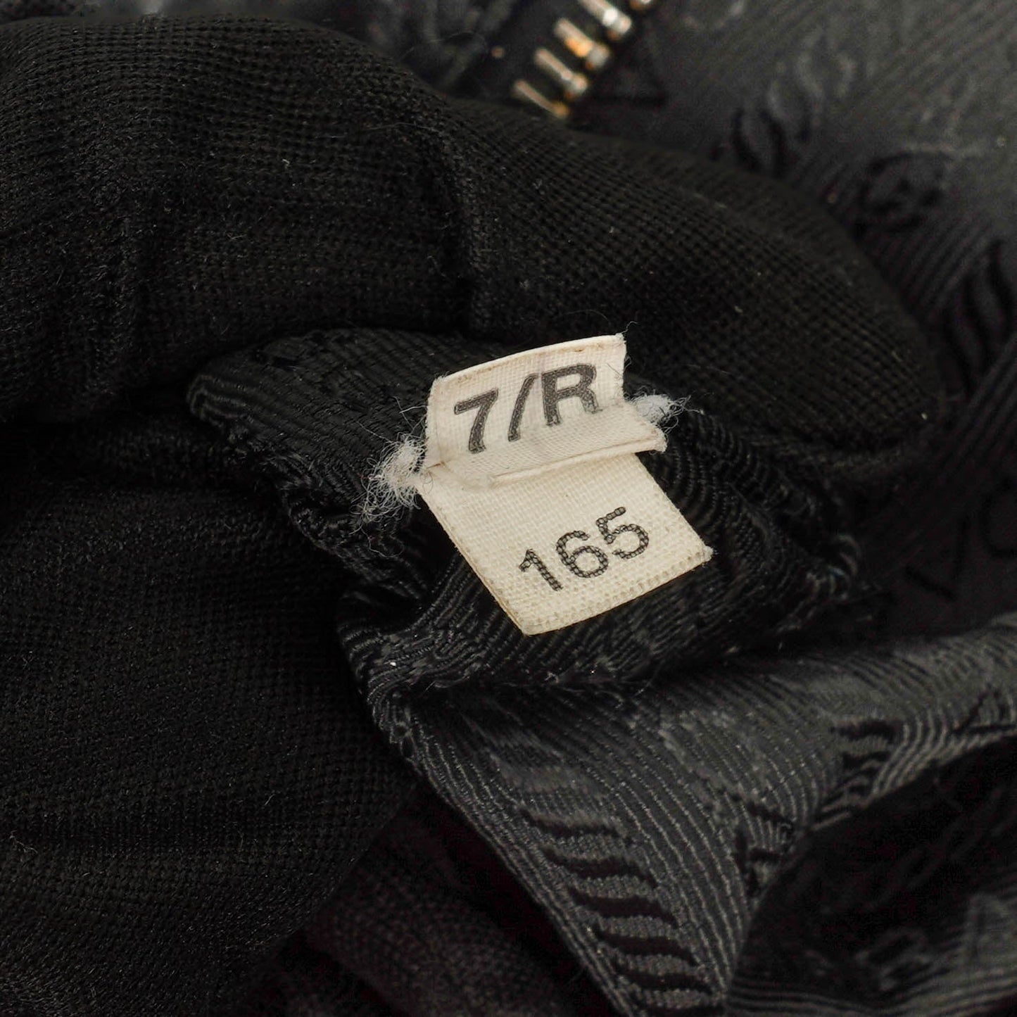 Prada Tessuto Gaufre Tasche aus schwarzem Nylon