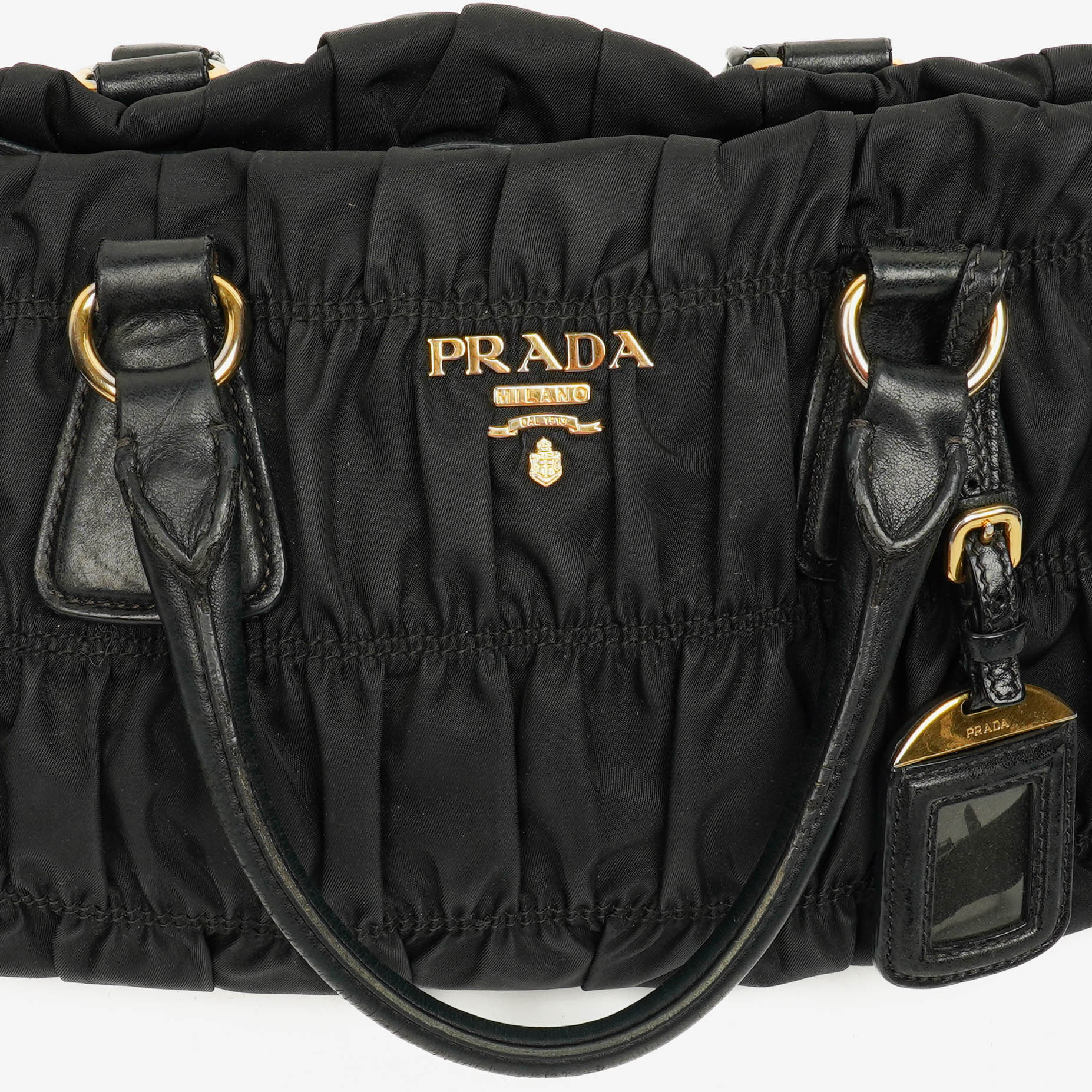 Prada Tessuto Gaufre Tasche aus schwarzem Nylon