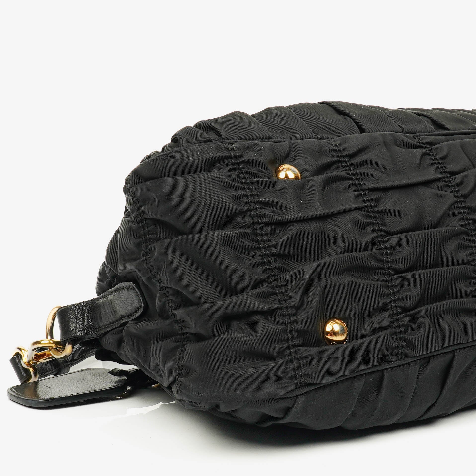 Prada Tessuto Gaufre Tasche aus schwarzem Nylon