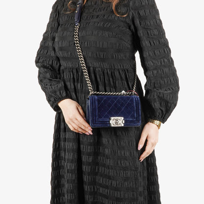 Chanel Classic Single Flap Tasche aus schwarzem Jersey und Leder, 1989-1991