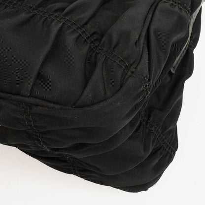 Prada Tessuto Gaufre Tasche aus schwarzem Nylon