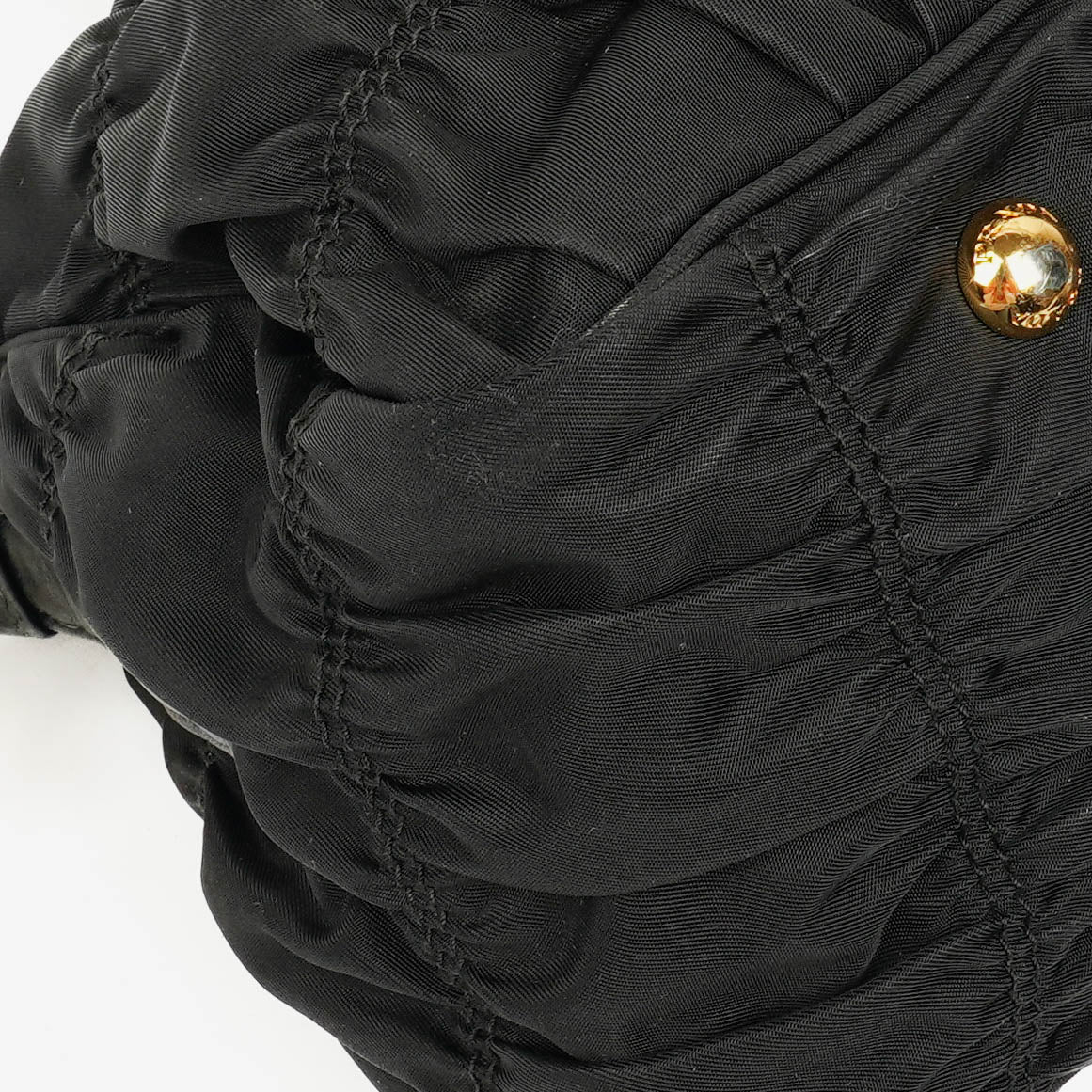 Prada Tessuto Gaufre Tasche aus schwarzem Nylon
