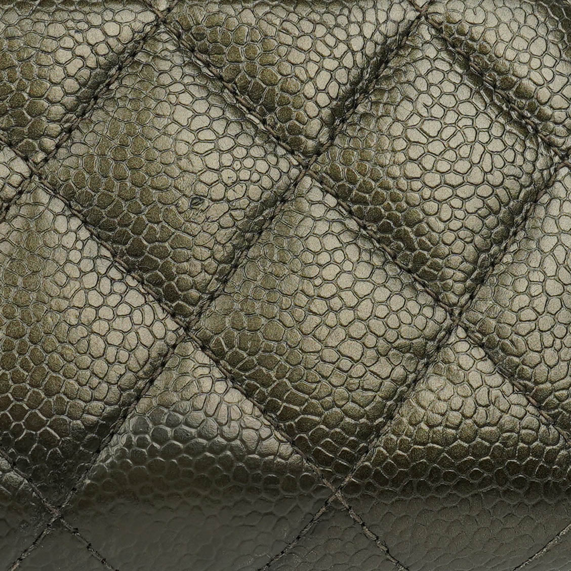 Chanel O-Zip Münzbörse aus gestepptem Caviar Leder