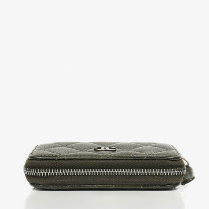 Chanel O-Zip Münzbörse aus gestepptem Caviar Leder