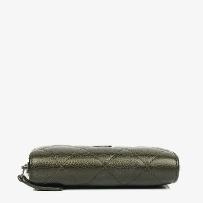 Chanel O-Zip Münzbörse aus gestepptem Caviar Leder