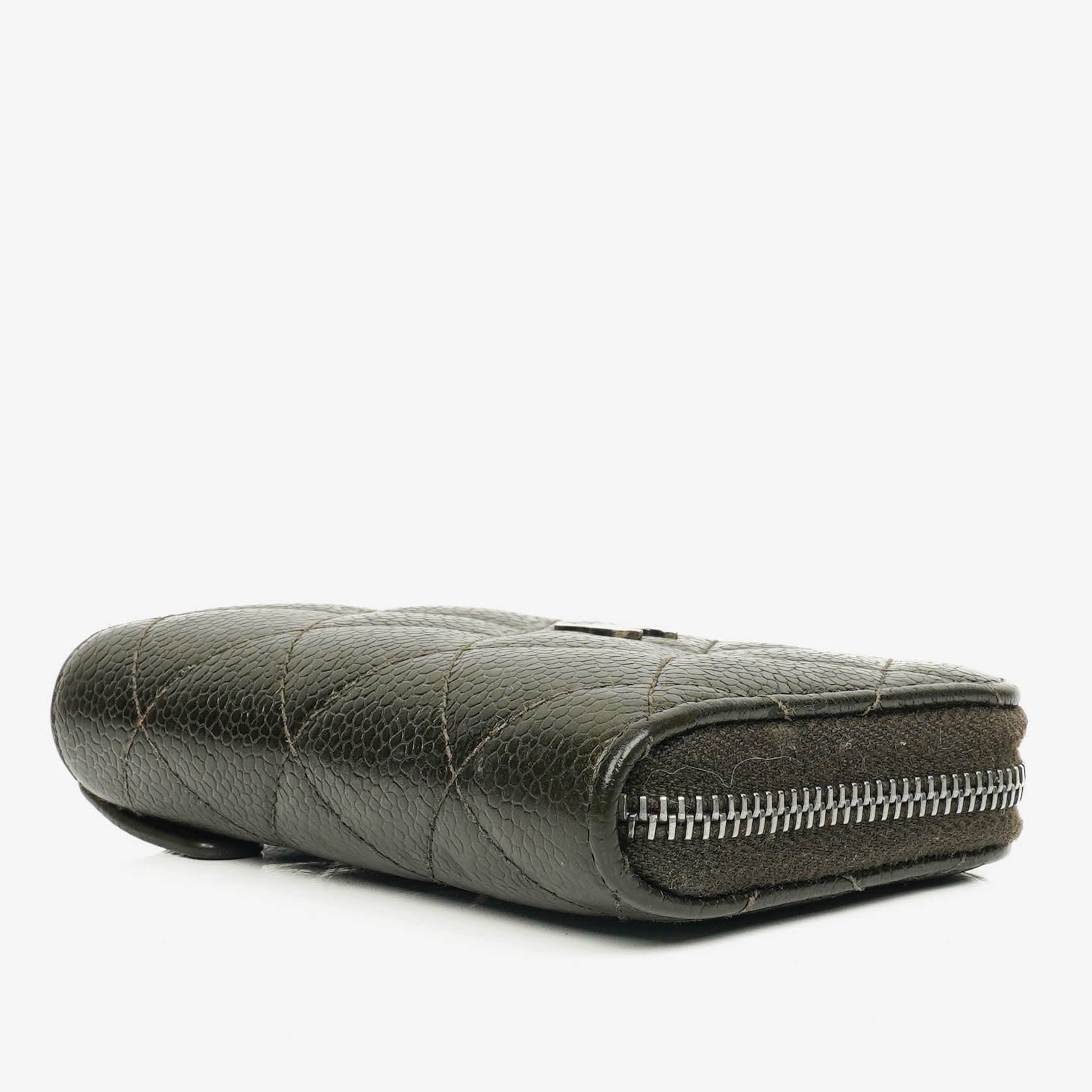 Chanel O-Zip Münzbörse aus gestepptem Caviar Leder