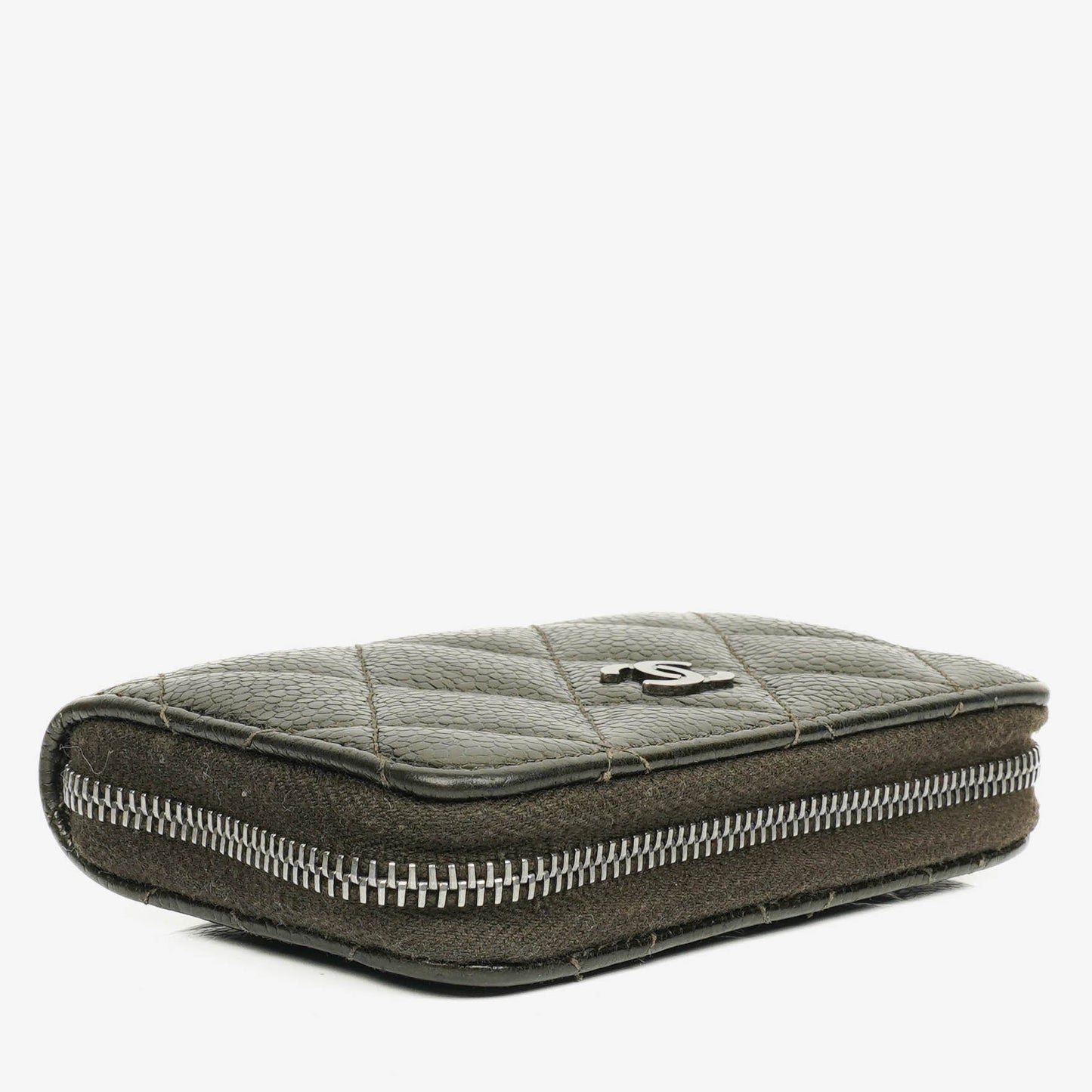Chanel O-Zip Münzbörse aus gestepptem Caviar Leder