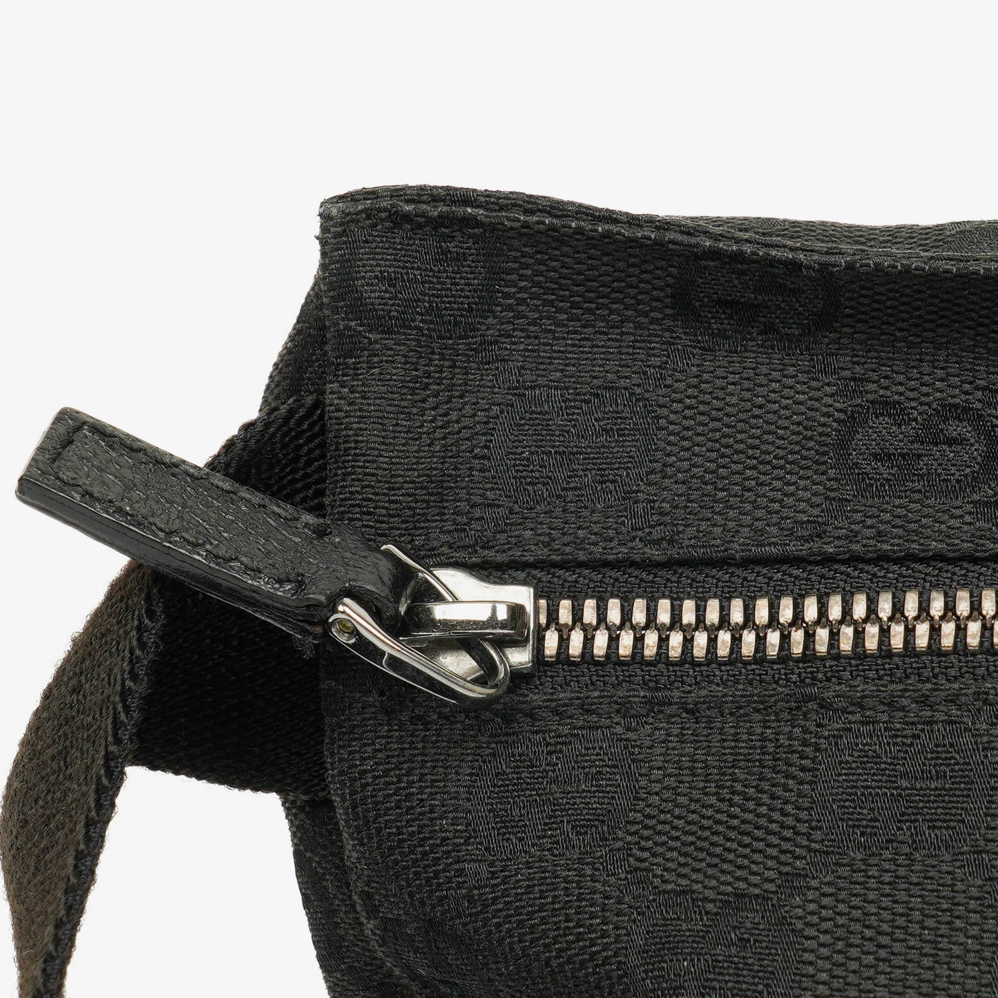 Gucci GG Monogram Canvas Gürteltasche