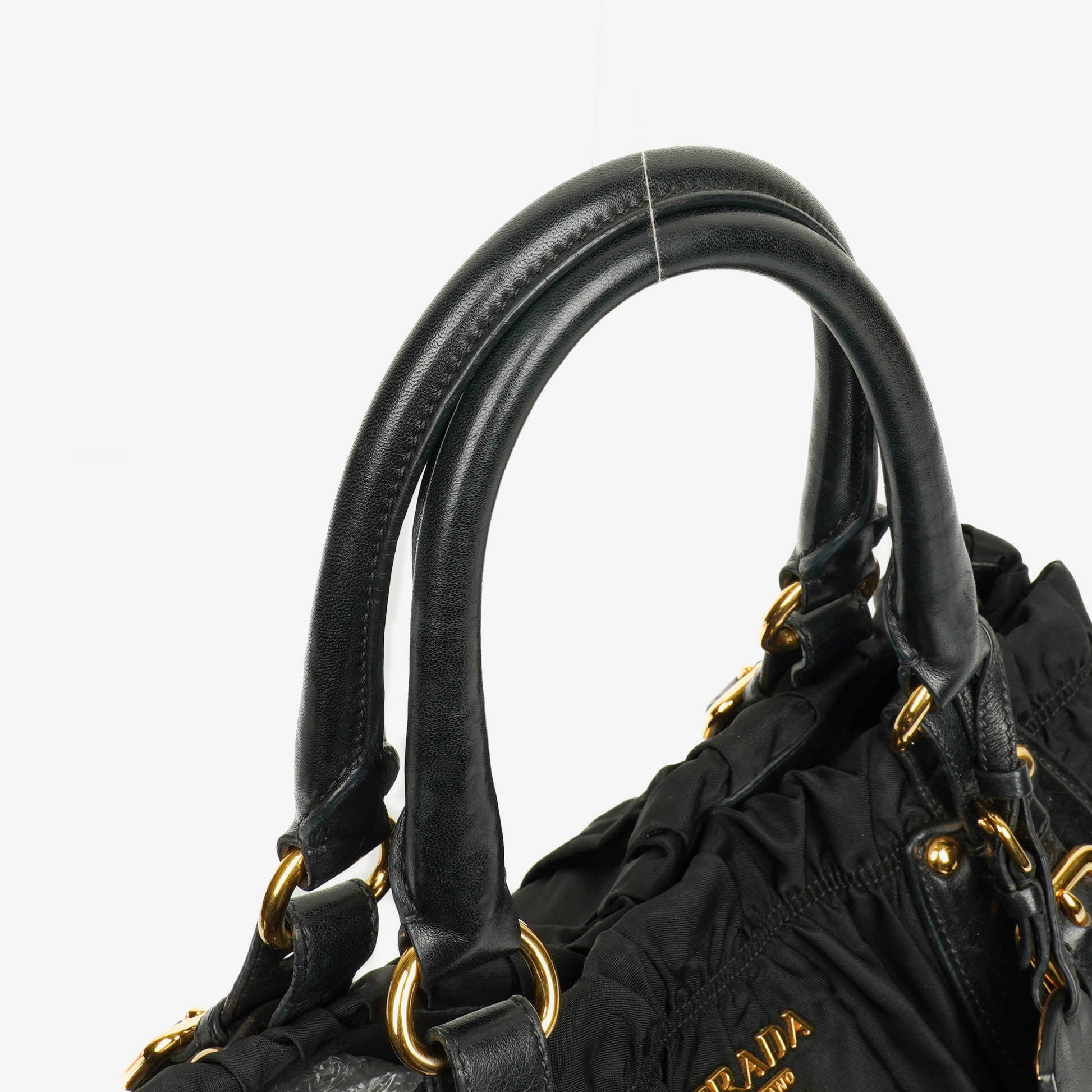 Prada Tessuto Gaufre Tasche aus schwarzem Nylon