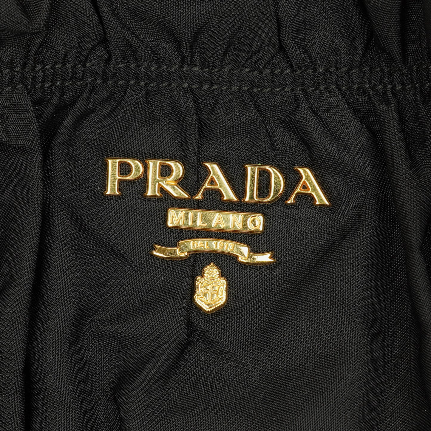Prada Tessuto Gaufre Tasche aus schwarzem Nylon