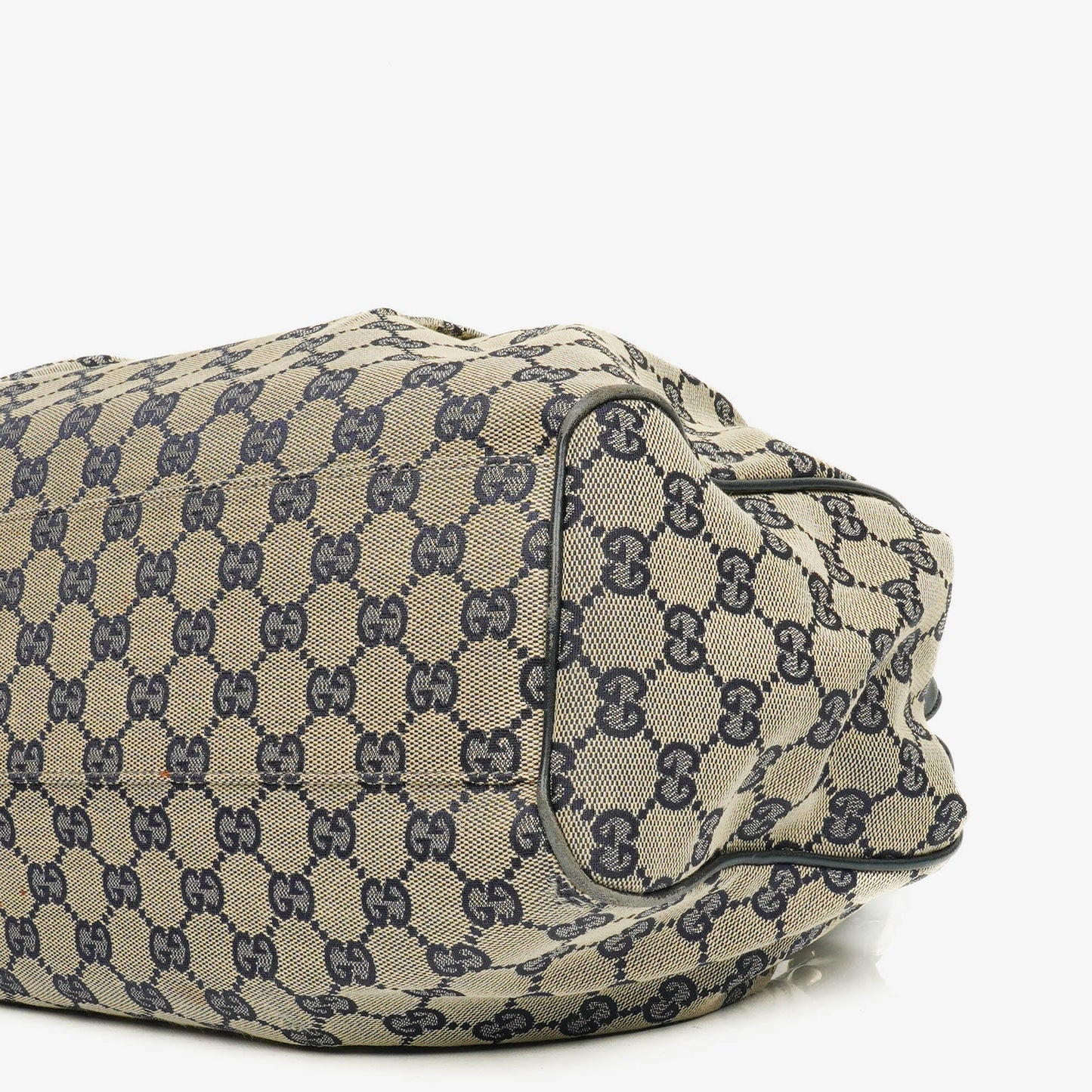 Gucci Sukey Schulter-Hobo-Tasche aus Monogram Canvas
