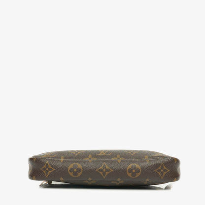 Louis Vuitton Pochette Accessoires Clutch aus Monogram Canvas
