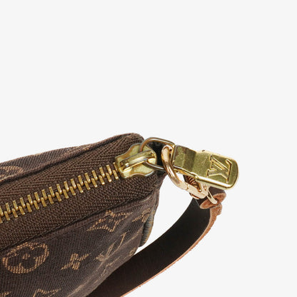 Louis Vuitton Pochette Accessoires Clutch aus Monogram Canvas