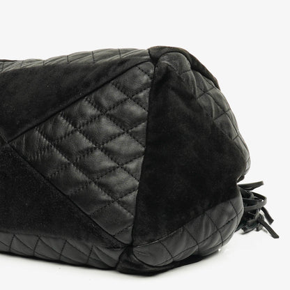 Chanel Patchwork Beuteltasche aus Leder und Wildleder