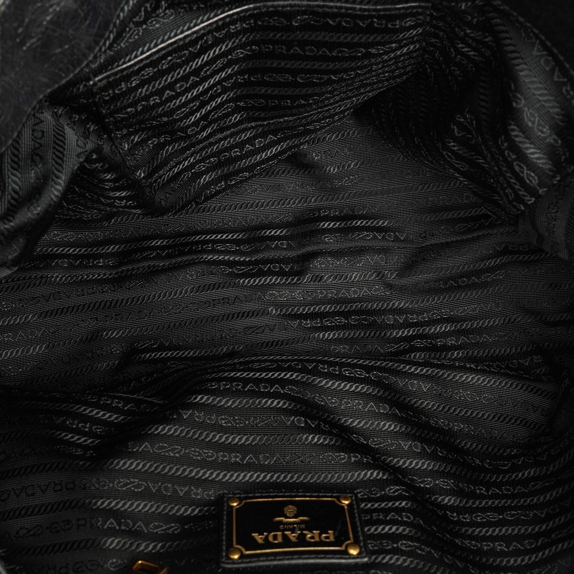 Prada Tasche aus Vitello Shine Leder