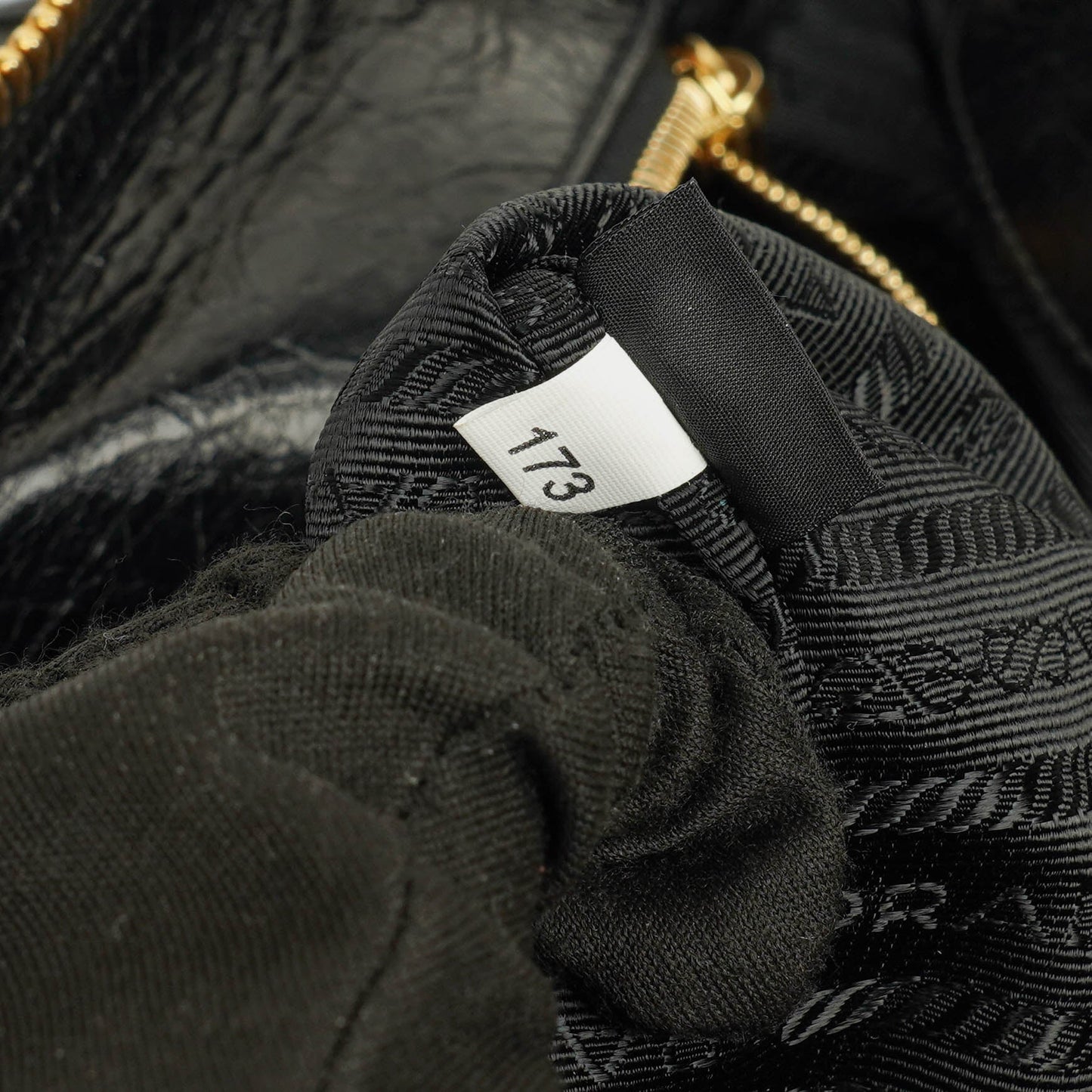 Prada Tasche aus Vitello Shine Leder