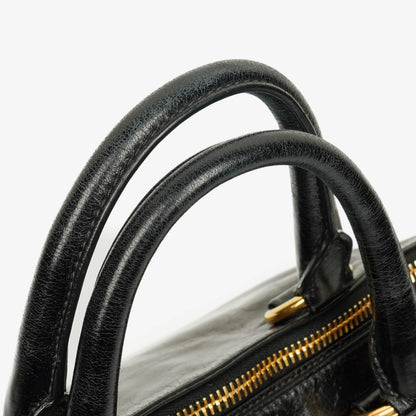 Prada Tasche aus Vitello Shine Leder