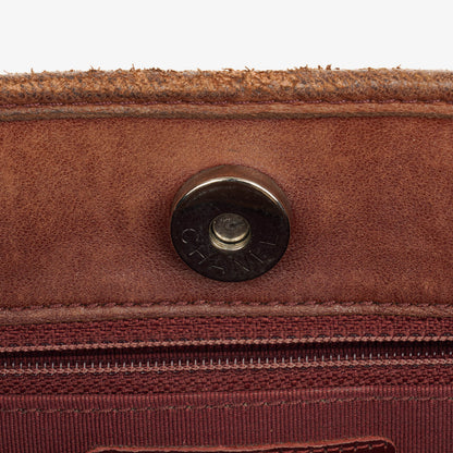 Chanel Chocolate Bar gesteppte Tote aus Lackleder