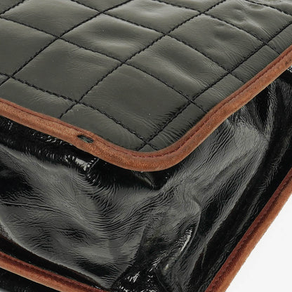 Chanel Chocolate Bar gesteppte Tote aus Lackleder