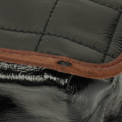 Chanel Chocolate Bar gesteppte Tote aus Lackleder