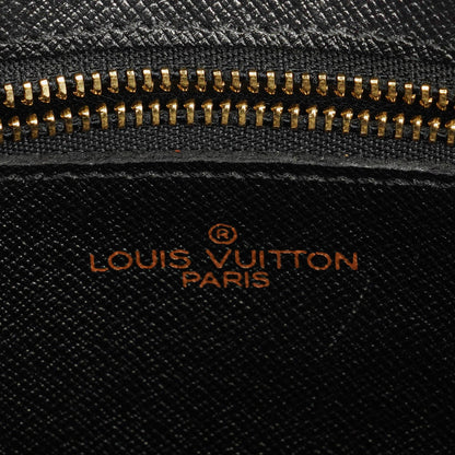 Louis Vuitton Jeune Fille MM Crossbody-Tasche aus schwarzem Epi Leder