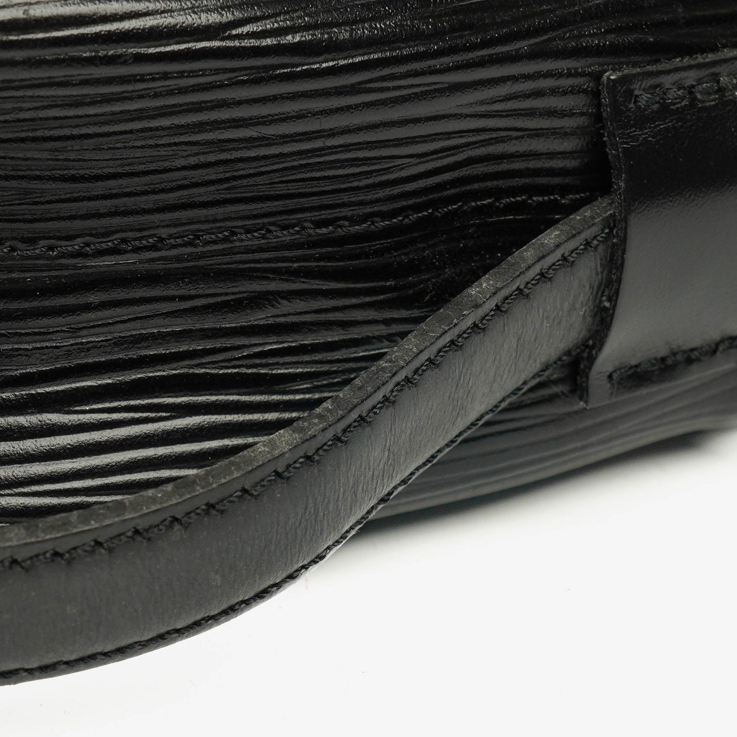 Louis Vuitton Jeune Fille MM Crossbody-Tasche aus schwarzem Epi Leder