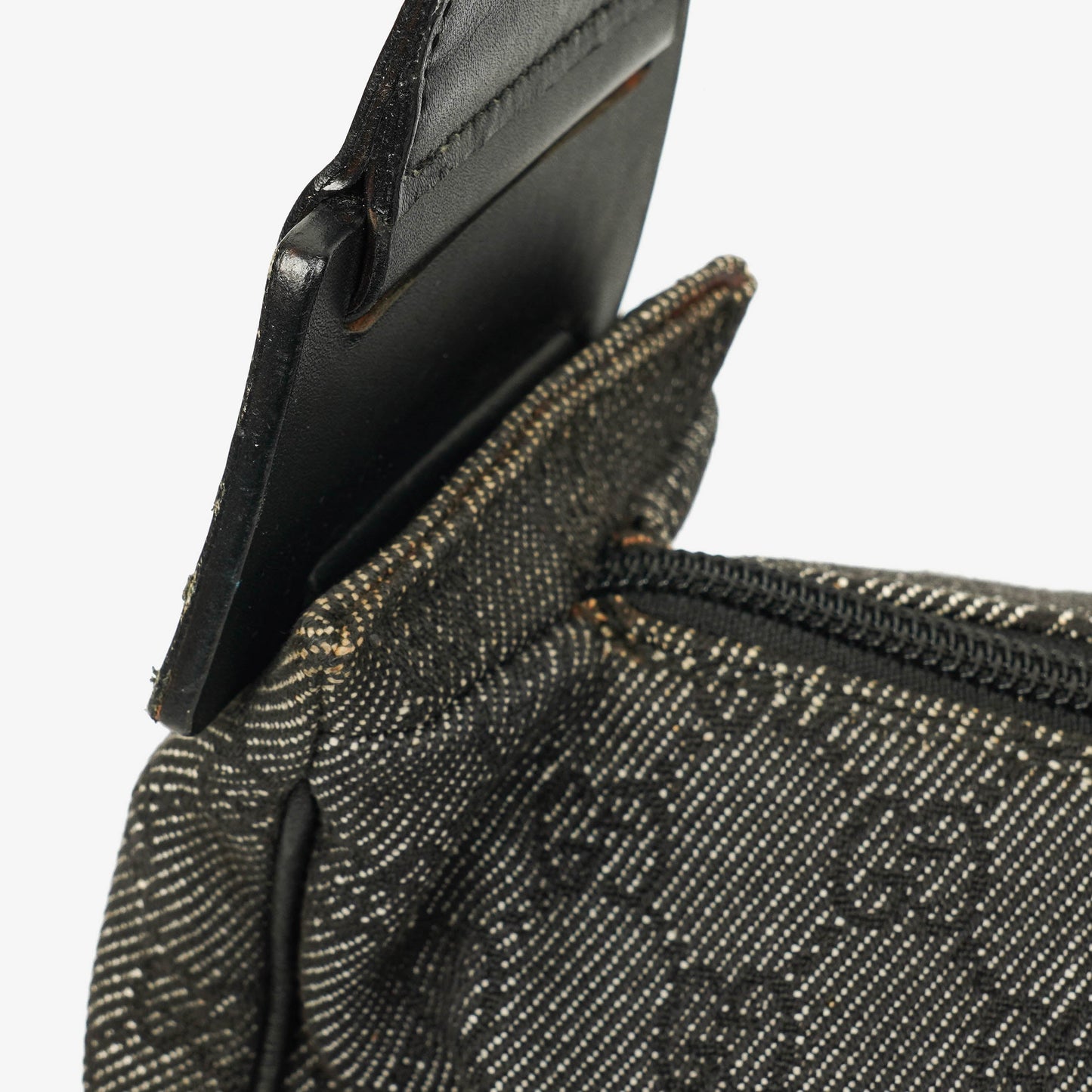 Gucci GG Monogram Canvas Hobo-Tasche