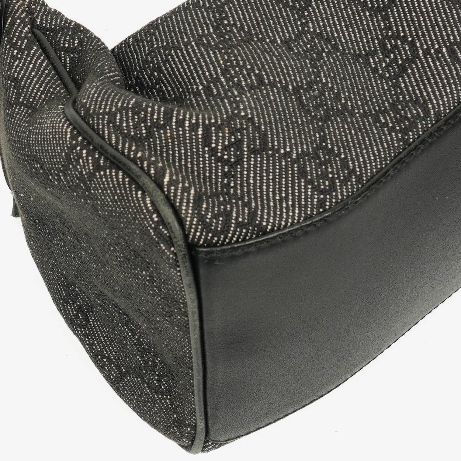 Gucci GG Monogram Canvas Hobo-Tasche