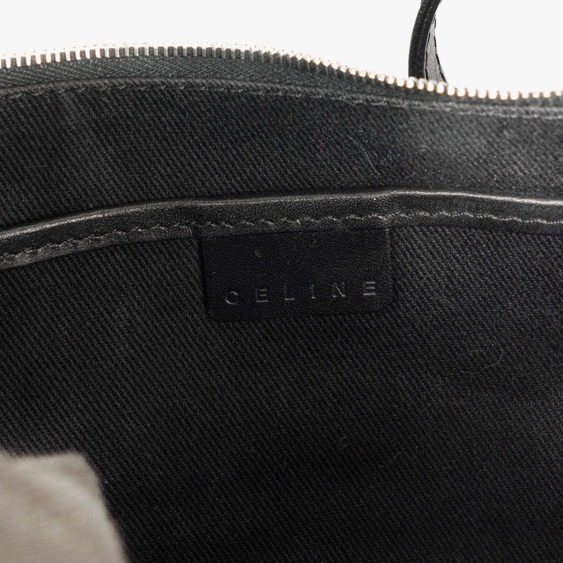 Celine C Macadam Schultertasche aus schwarzem Satin