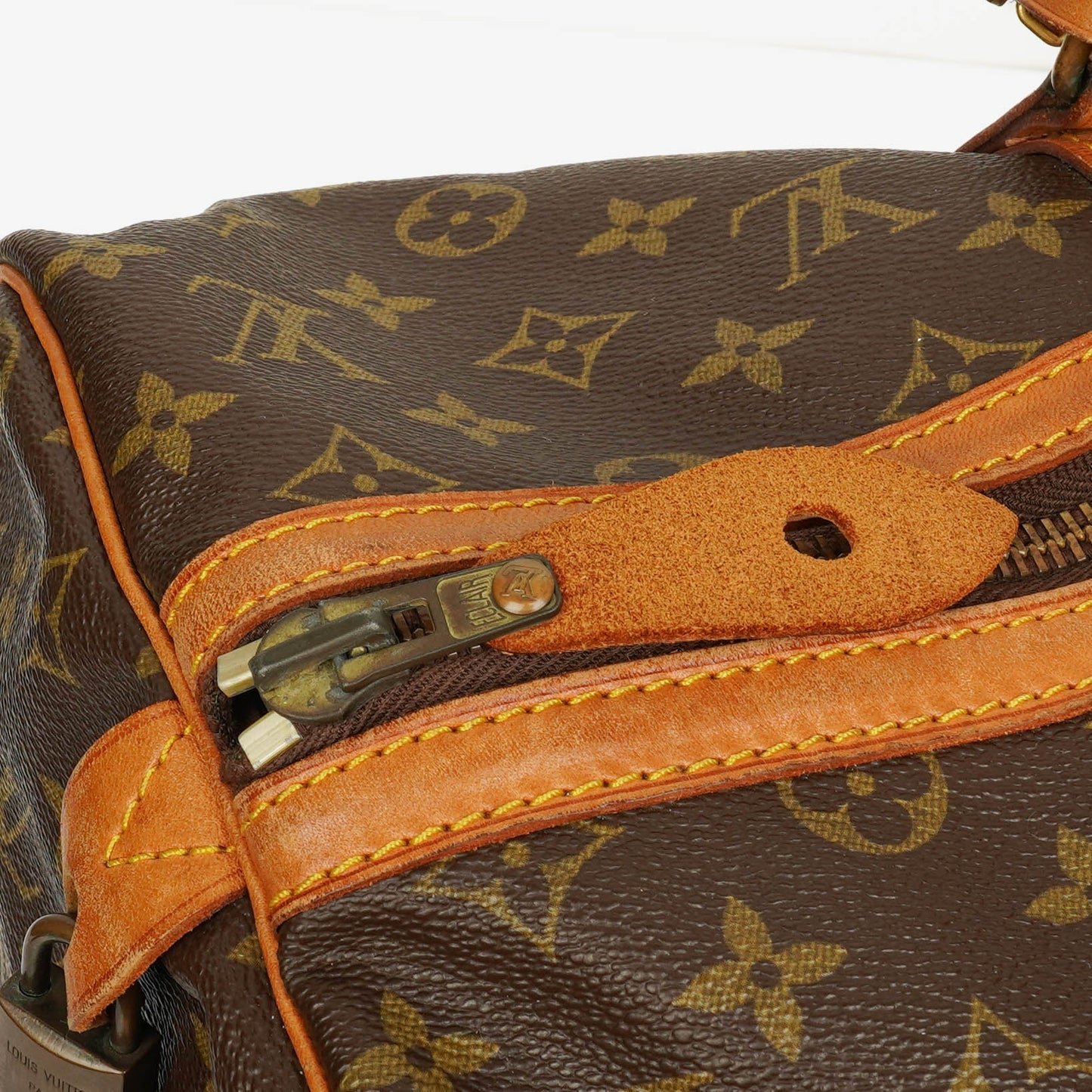 Louis Vuitton Sac Souple 45 Reisetasche aus Monogram Canvas