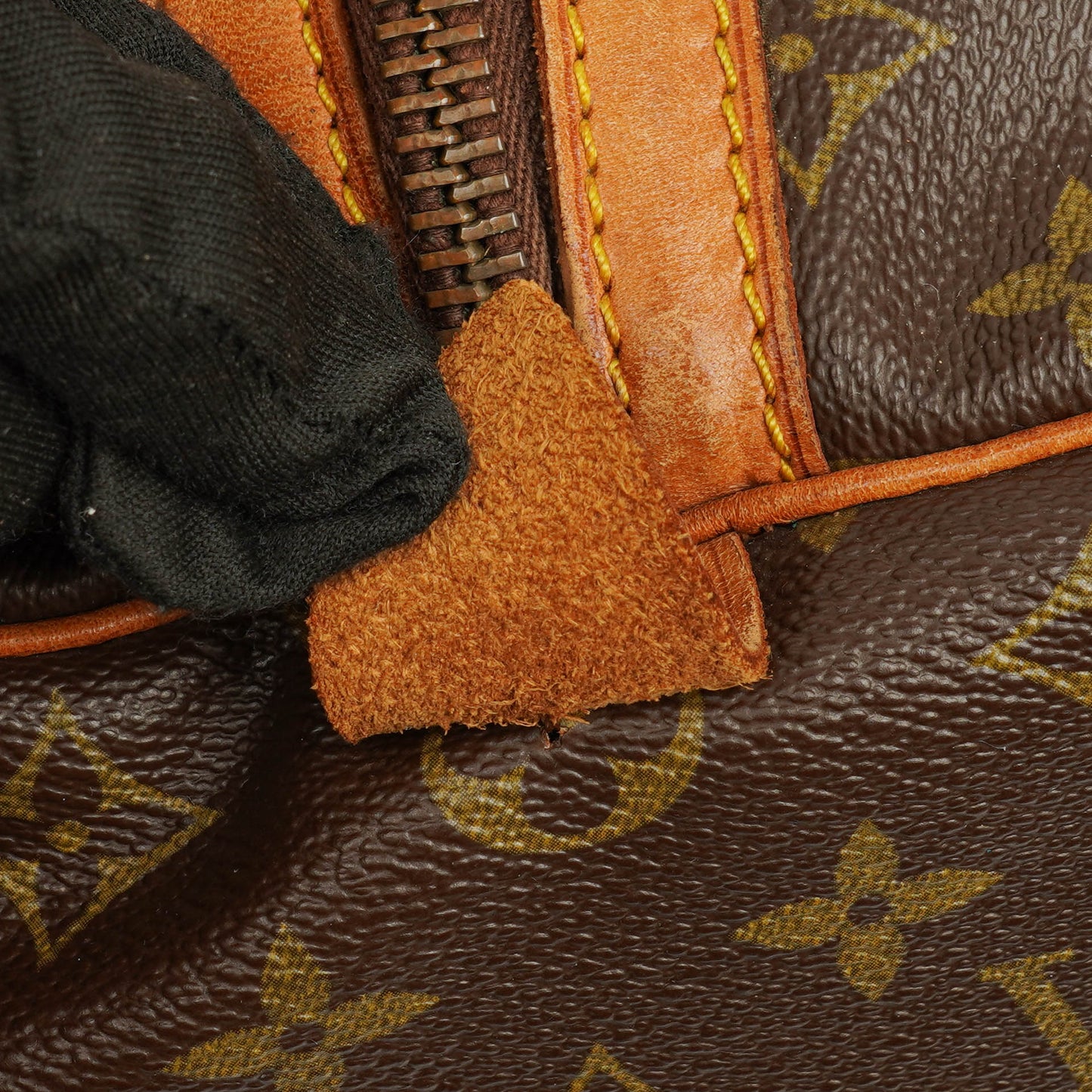 Louis Vuitton Sac Souple 45 Reisetasche aus Monogram Canvas