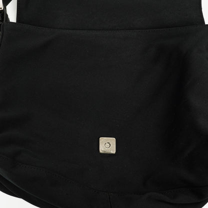 Fendi Mamma Baguette Schultertasche aus schwarzem Neopren