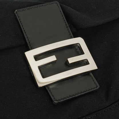 Fendi Mamma Baguette Schultertasche aus schwarzem Neopren