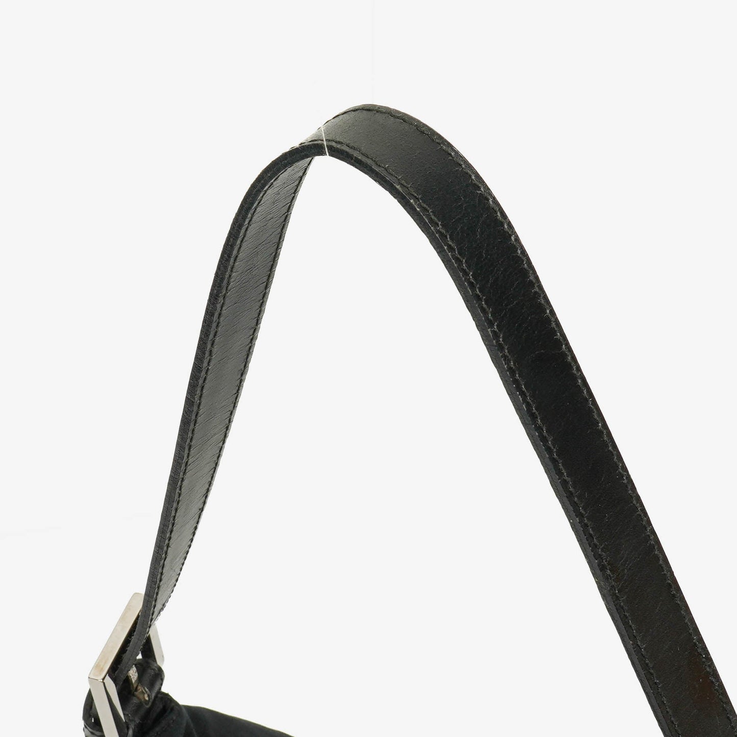 Fendi Mamma Baguette Schultertasche aus schwarzem Neopren