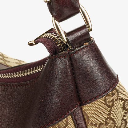 Gucci Abbey D-Ring Hobo Bag aus Monogram Canvas