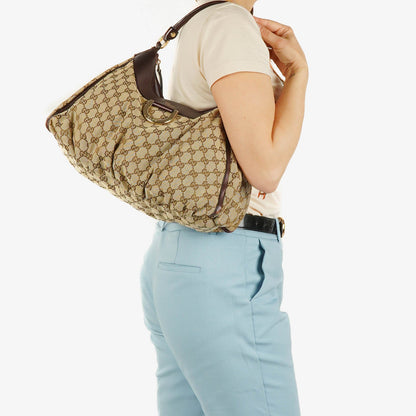Gucci Abbey D-Ring Hobo Bag aus Monogram Canvas