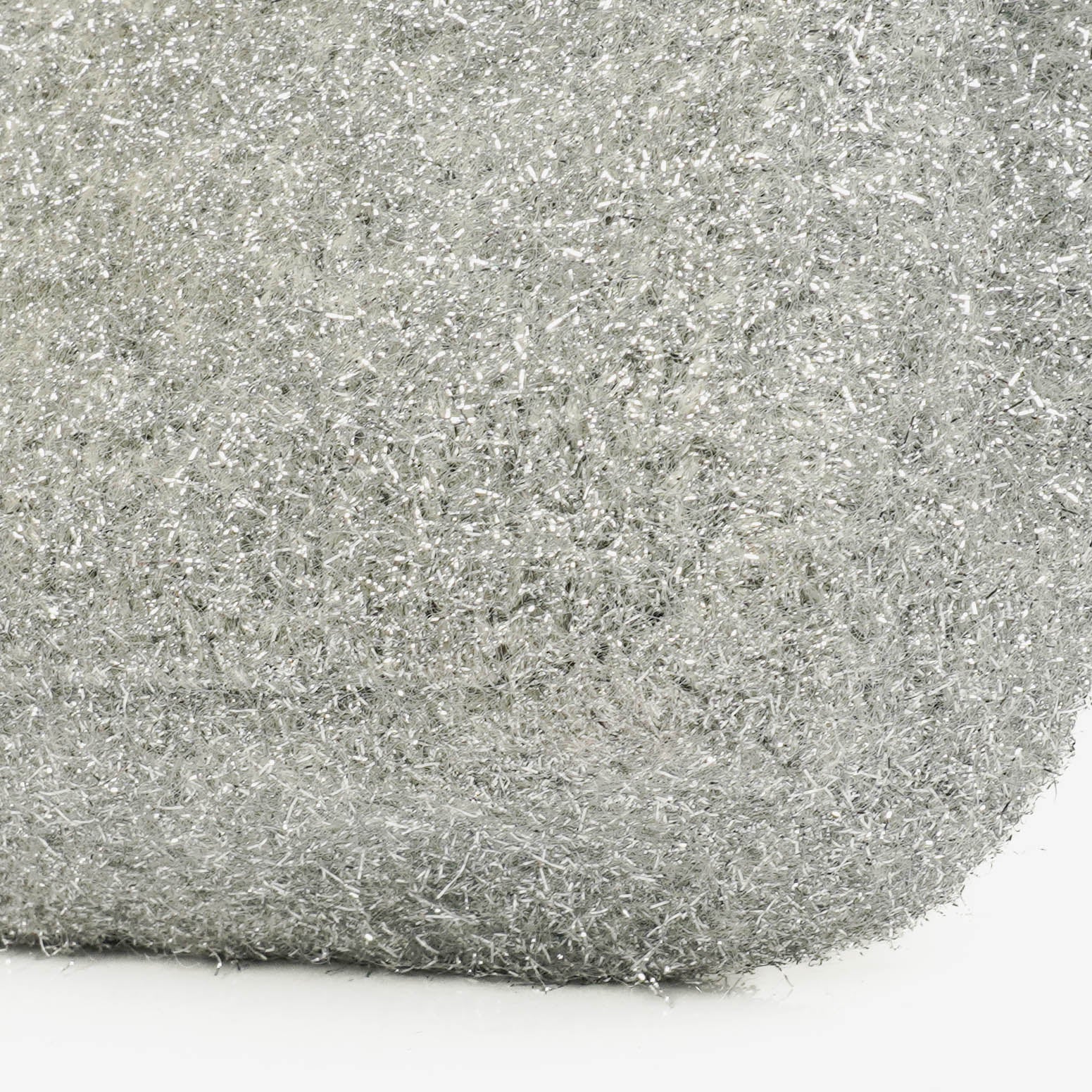 Chanel Medium Flap Bag aus silbernem gestepptem Knit Pluto Glitter