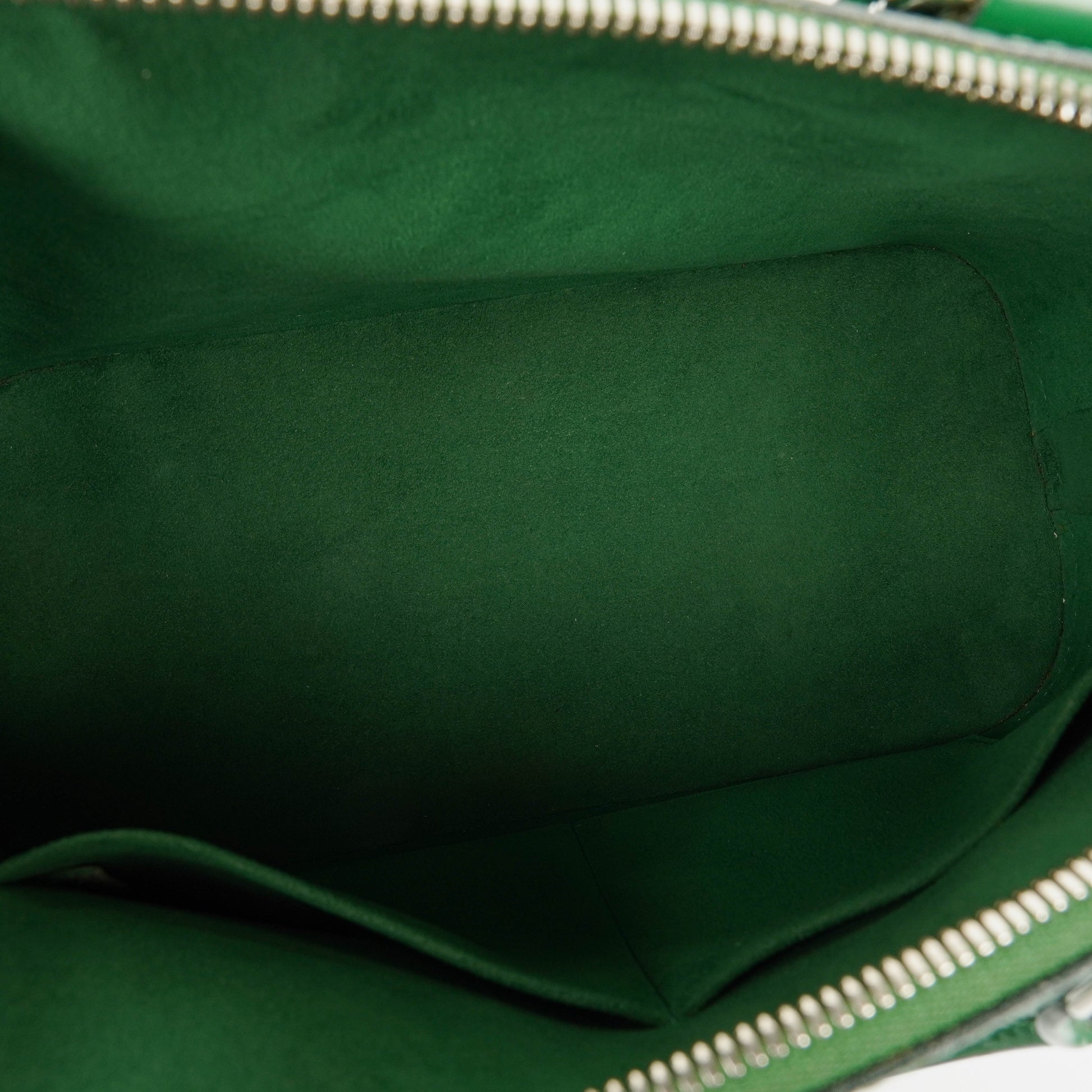Louis Vuitton Alma PM Handtasche aus grünem Epi-Leder